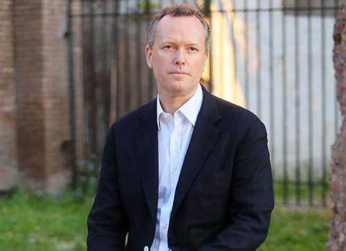 Звезды, ставшие в детстве жертвами насилия