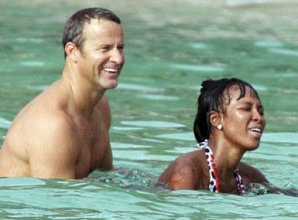 Доронин и Наоми Кэмпбелл предаются страсти в Таиланде