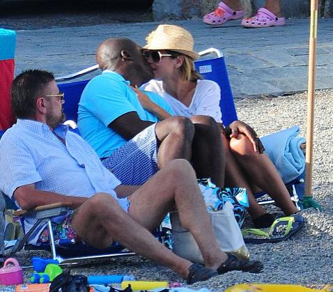 Звезды без стыда: самые горячие пары минувшего лета