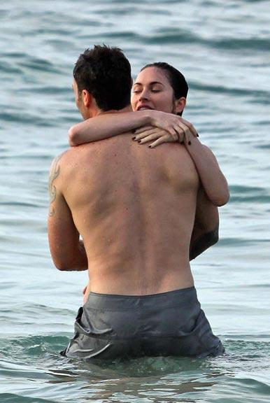 Звезды без стыда: самые горячие пары минувшего лета