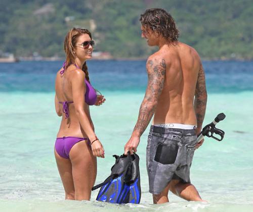 Звезды без стыда: самые горячие пары минувшего лета