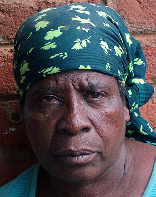 Бабушка сражается с Мадонной за внучку