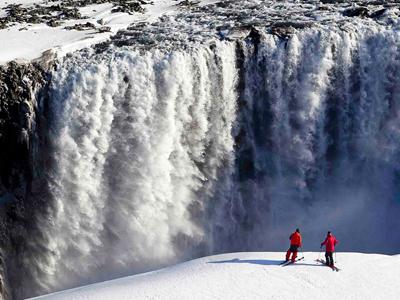 Деттифосс — самый мощный водопад в Европе