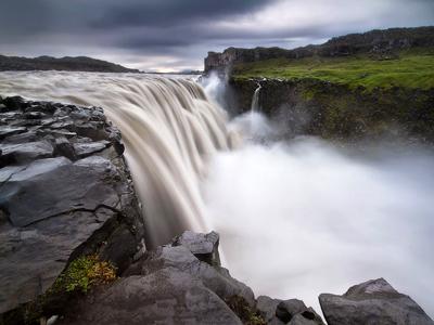 Деттифосс — самый мощный водопад в Европе