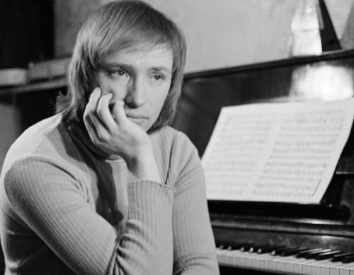 Под прицелом: знаменитости, которых пытались убить