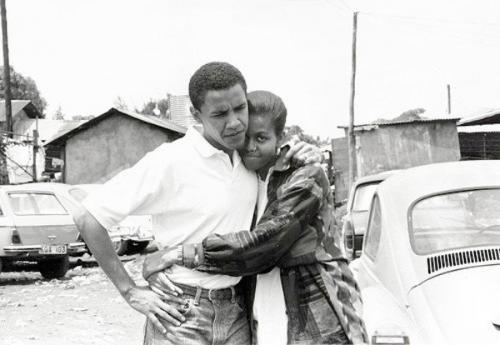 Фото из прошлой жизни: политики и их супруги в молодости