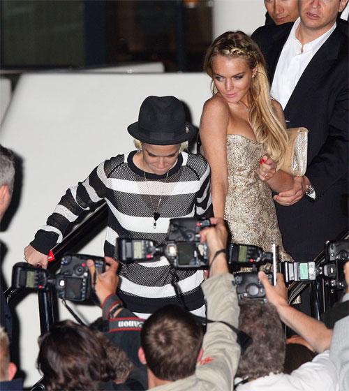 Линдси Лохан опять подозревают в лесбиянстве