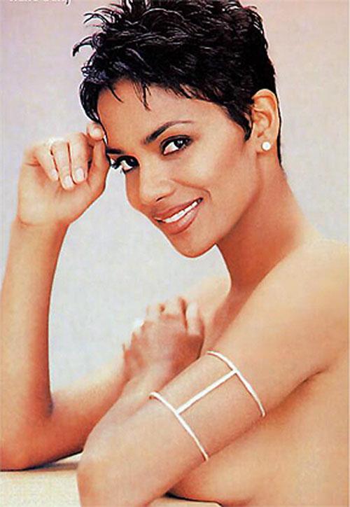 Самые лучшие исправленные носы: эволюция звездных лиц