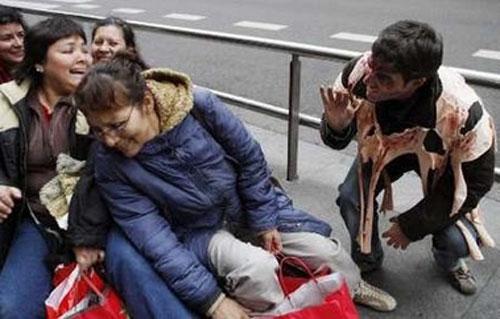 Тысячи зомби бродили по Мадриду