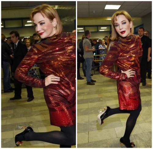 "Стилист нахимичил": наряды звезд, рассмешившие фанатов