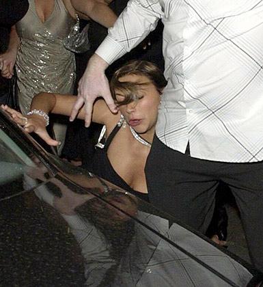 Знаменитости  валятся с ног