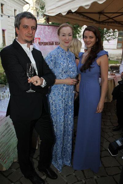 «Черешню» от Олега Янковского раздали звездам искусства