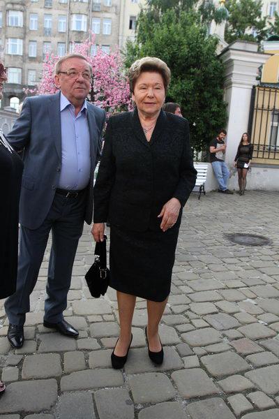 «Черешню» от Олега Янковского раздали звездам искусства