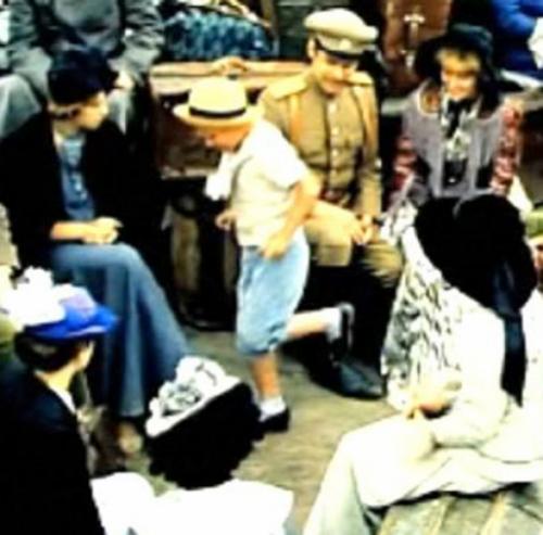 Первые роли российских звезд, о которых мало кто знает