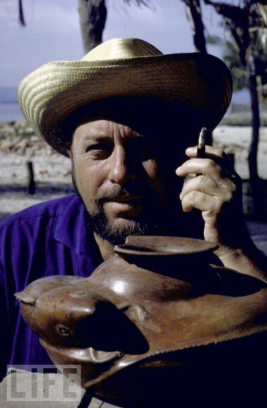 Знаменитые литераторы: алкоголики и наркоманы