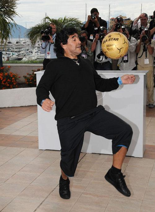 Марадона   сыграл мини-матч с Кустурицей