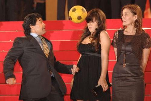 Марадона   сыграл мини-матч с Кустурицей