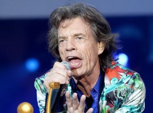 Самые странные подарки звездам от их фанатов