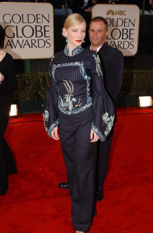 Самые провальные наряды звезд на премии «Золотой глобус»