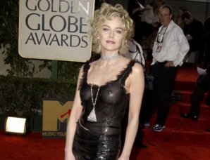 Самые провальные наряды звезд на премии «Золотой глобус»