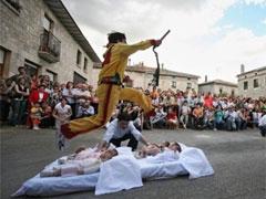 В Испании из младенцев изгоняли дьявола