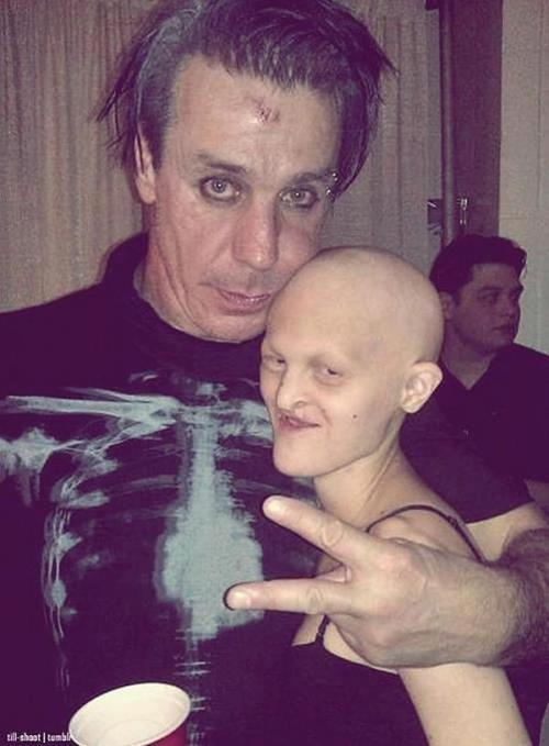 Самая провокационная модель в мире Мелани Гайдос