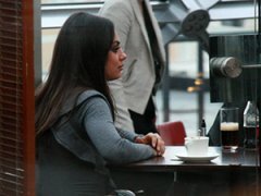 Мила Кунис поработала в Москве переводчиком