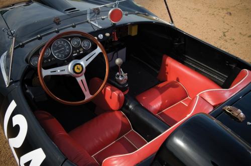 Раритетный Ferrari 1957 года выпуска продан за рекордную сумму