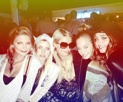 Последние фотографии звезд из Твиттеров