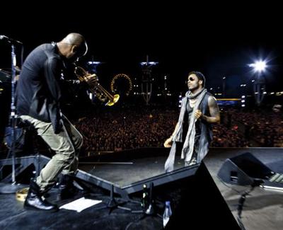 Последние фотографии звезд из Твиттеров