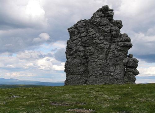 Около 200 миллионов лет назад на месте каменных столбов были высокие горы... 