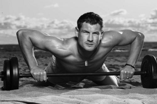 Игроки «Зенита» показали свои формы в рекламе World Class