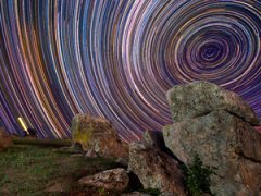 Австралийский фотограф запечатлел вращение Вселенной