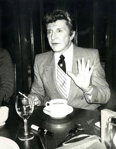 Уникальные, невиданные ранее фото звезд от Энди Уорхола