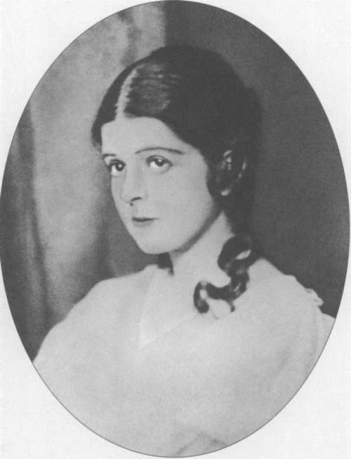 Шведские семьи, попойки и оргии: как прожигали жизнь поэты начала XX века