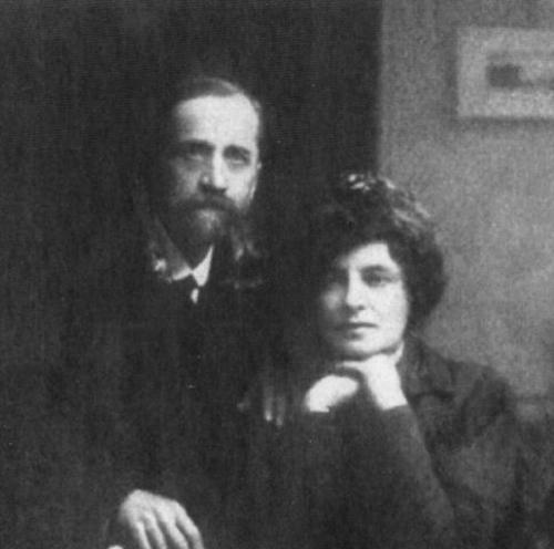 Шведские семьи, попойки и оргии: как прожигали жизнь поэты начала XX века