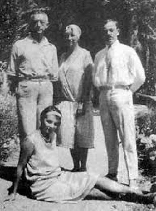 Самые знаменитые любовные треугольники и "шведские семьи"