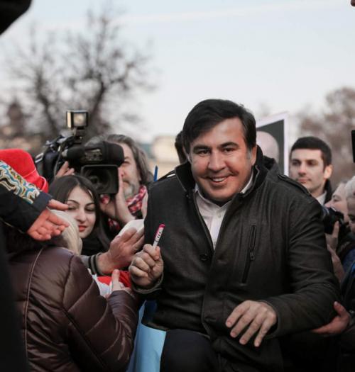 Самые эпатажные выходки популярных политиков