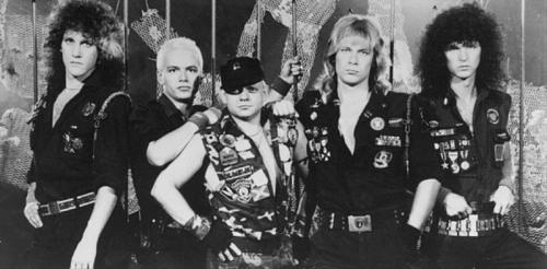 Как выглядили рок-звезды в молодости