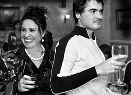 "Голубые" и "розовые" скандалы: когда звезд ловят с поличным…