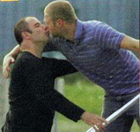 "Голубые" и "розовые" скандалы: когда звезд ловят с поличным…