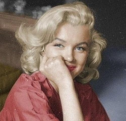 Такая милая  Мэрилин: новые неизвестные фото секс-легенды