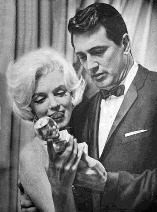 Такая милая  Мэрилин: новые неизвестные фото секс-легенды