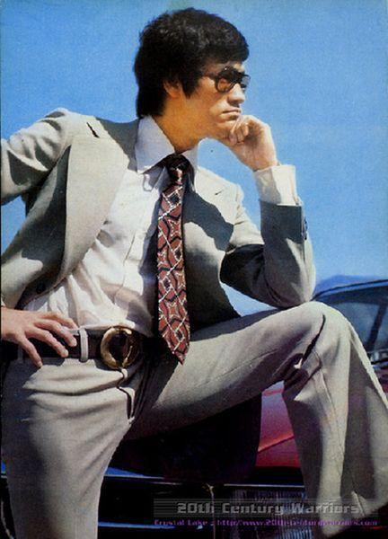 Фотоальбом легенды: правила жизни Брюса Ли