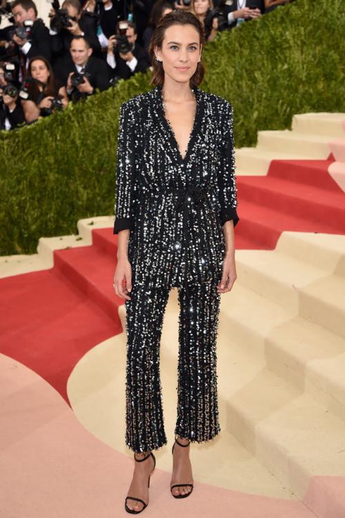 Леди Гага и Мадонна шокировали нарядами бал Института Костюма