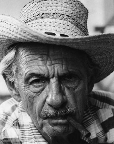 Топ-50 самых прекрасных классических портретов от Life