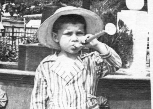 Из провинции в звезды: откуда "понаехали" российские знаменитости