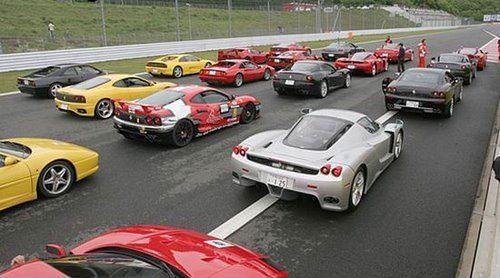 Японцы побили рекорд по количеству «Феррари» на  трассе