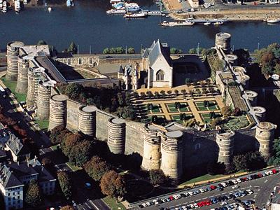 Самые знаменитые замки Франции