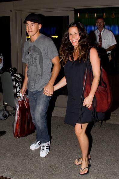 Тайные свадьбы знаменитостей: кто и почему прячется от СМИ